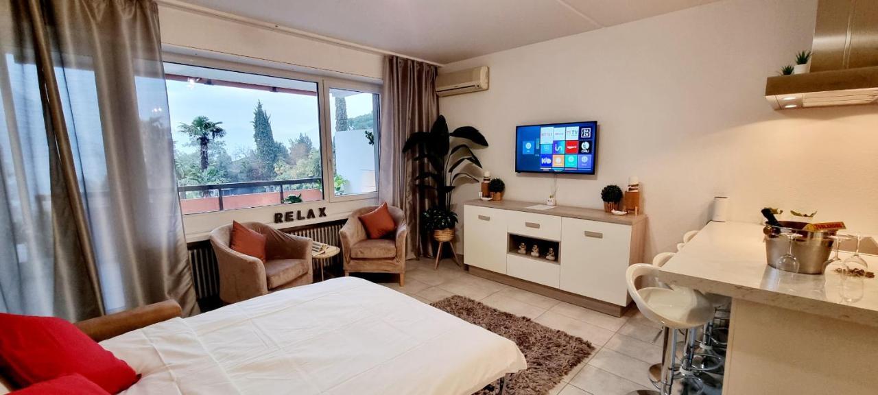 Relax-Lugano Lake Bissone Exterior photo