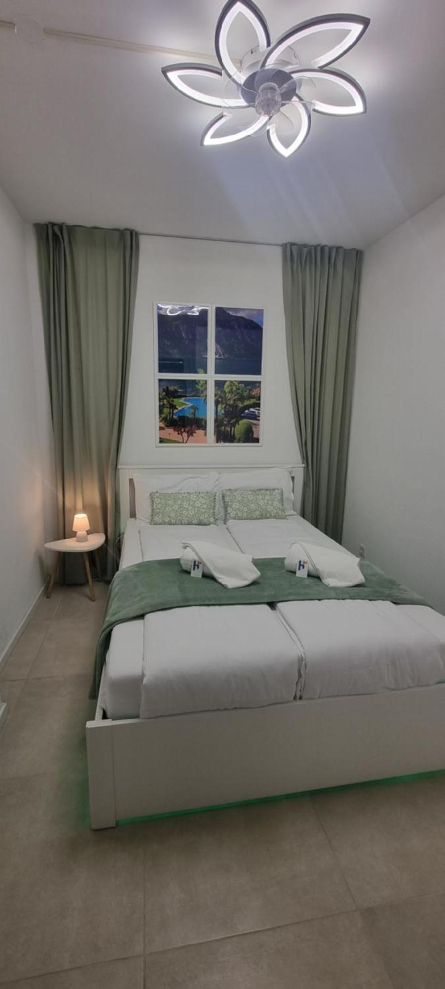 Relax-Lugano Lake Bissone Exterior photo